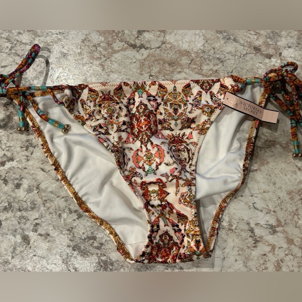 Victoria Secret Swimsuit Bottom Medium Teeny Bikini NWT